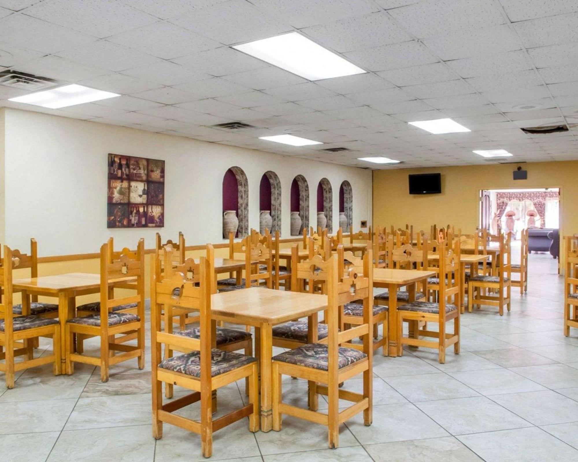Econo Lodge Carlsbad Caverns Area Eksteriør bilde