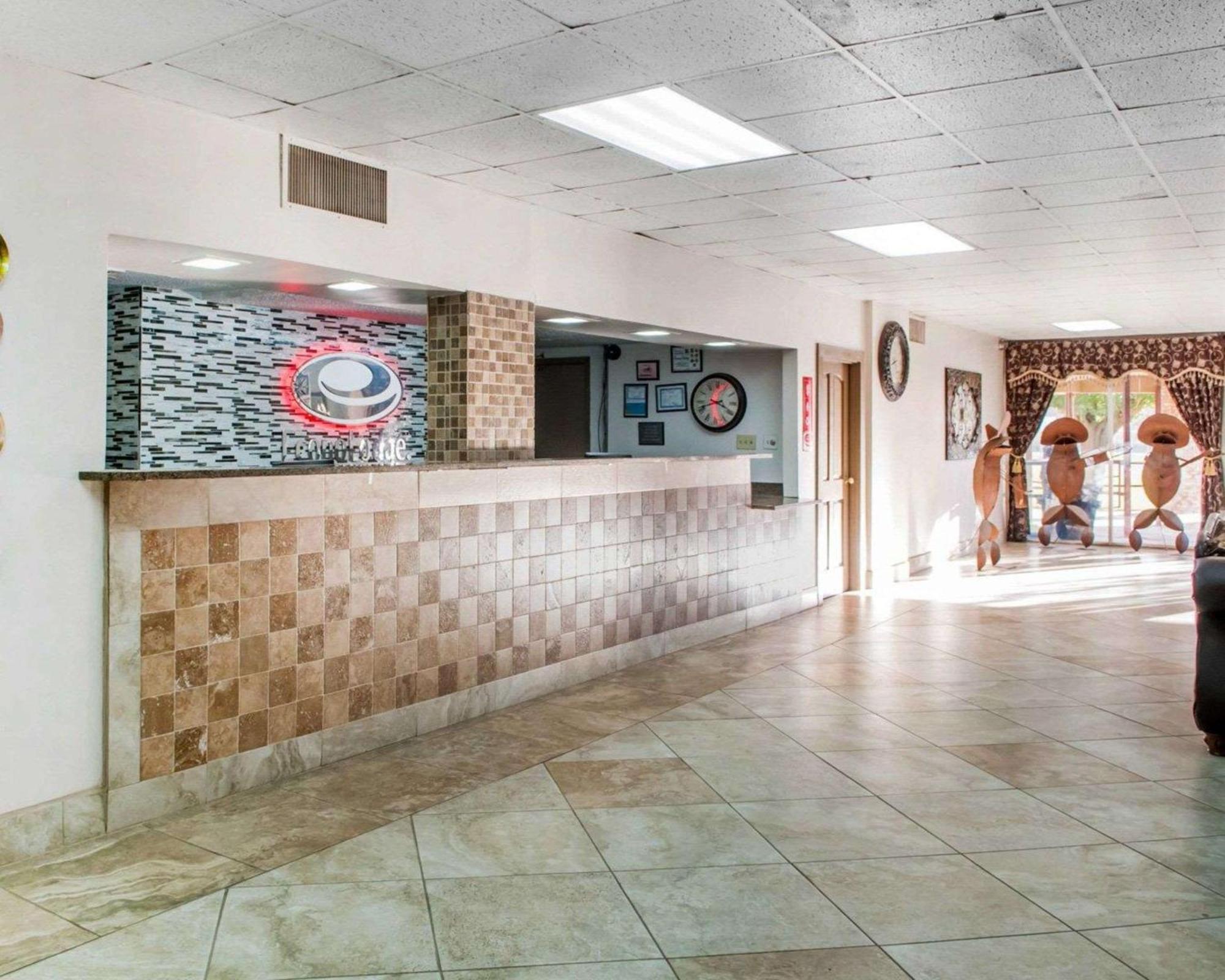 Econo Lodge Carlsbad Caverns Area Eksteriør bilde