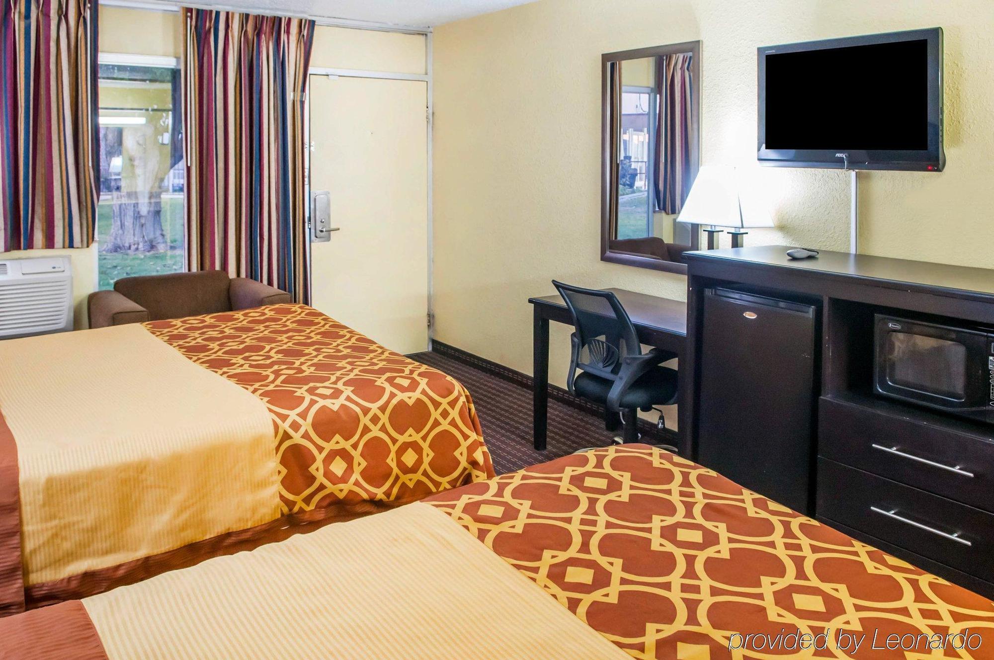Econo Lodge Carlsbad Caverns Area Eksteriør bilde